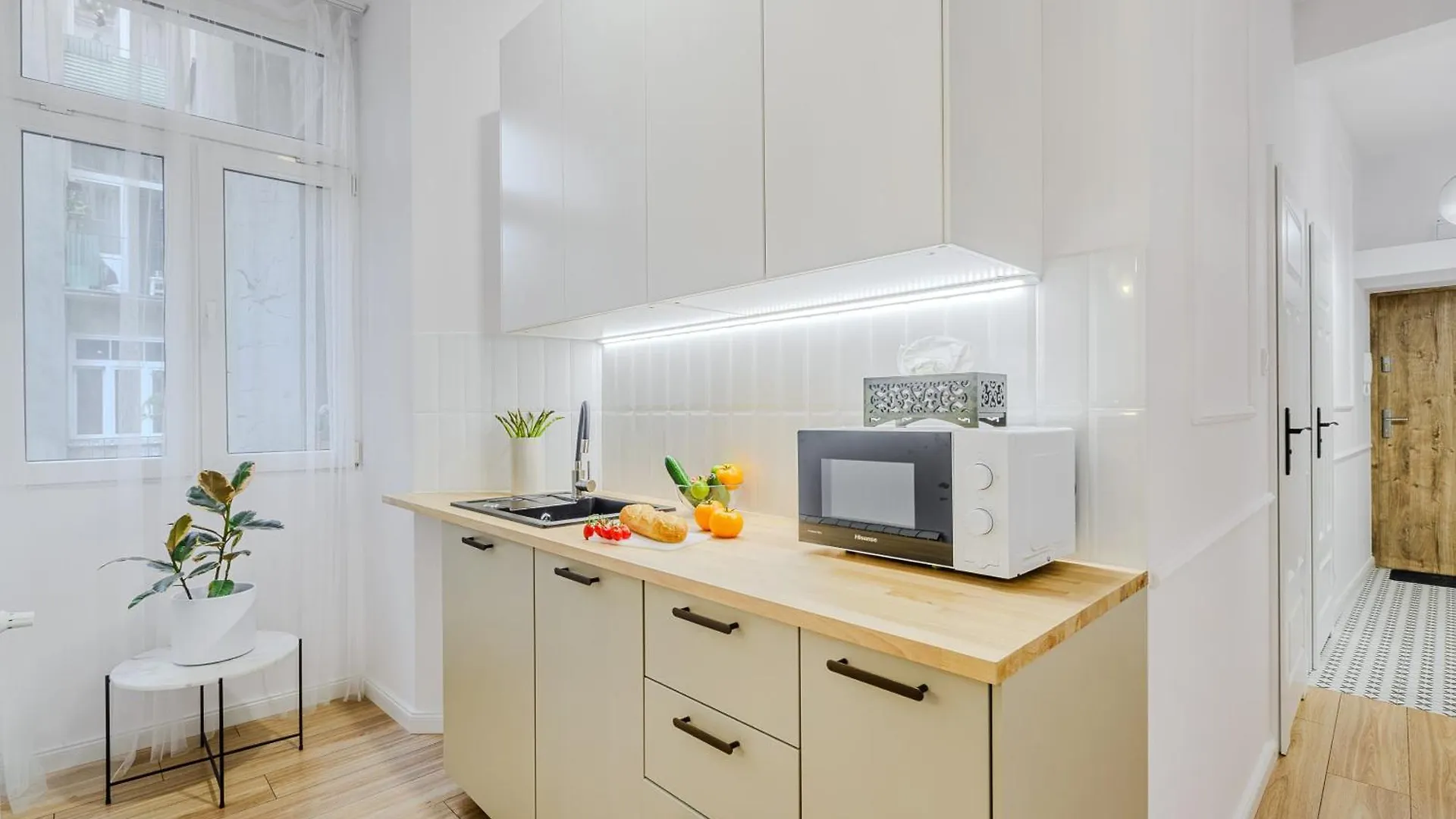 Cozy City Center Apartment In Warszawa